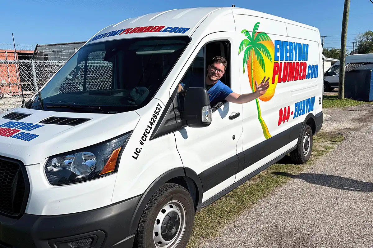 EVERYDAYPLUMBER.com service van and technician ready to respond to Tampa plumbing calls — licensed plumbers serving Tampa Bay